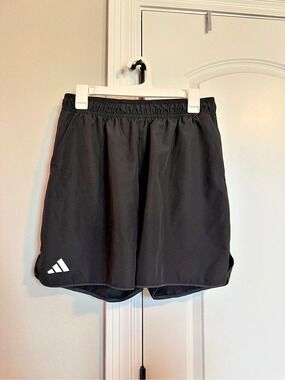 adidas Men's Club Tennis Climacool Shorts 7" Black - Size L